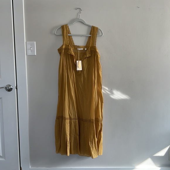 Dôen SEVILLE NIGHTGOWN - WHEAT - Picture 2 of 4